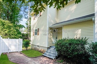 Building Photo - 7405 Leesville Rd