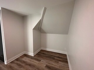 Photo du bâtiment - 128 Wentworth St N