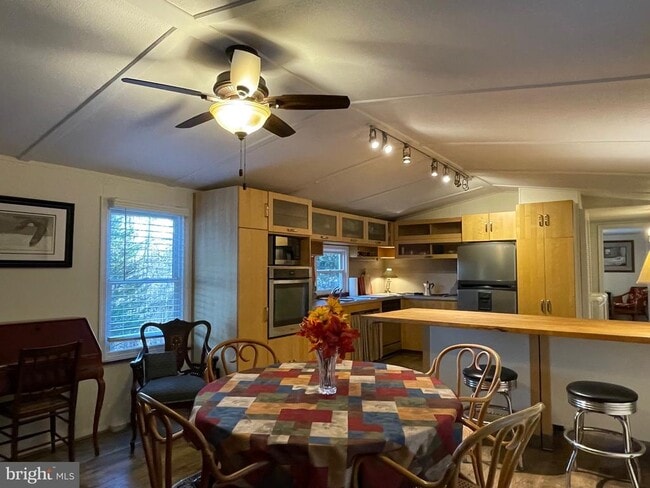 Foto del edificio - 59 Angel Kiss Ln