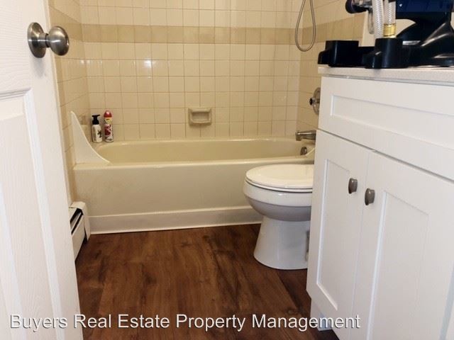 Building Photo - 1120 Golden Dawn Cir