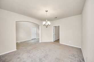 Building Photo - 2714 Birchwood Meadow Ct