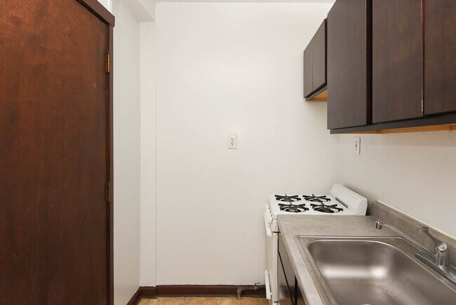 Foto del edificio - 3302 W Schubert Ave