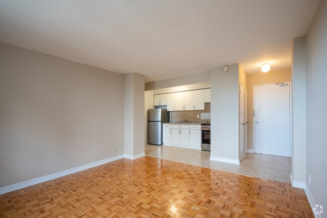 1 chambre, 1 salle de bain - 498 pi² - Salon - 700 & 730 Ontario Street Apartments