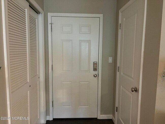 Foto del edificio - 564 Applewood Ct