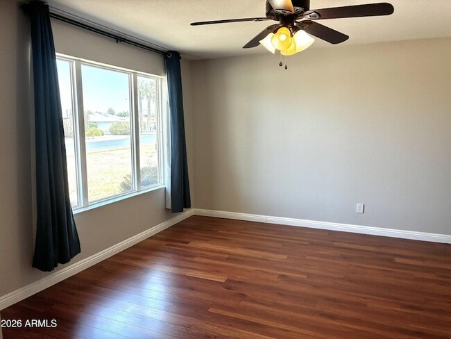 Foto del edificio - 523 E Malibu Dr