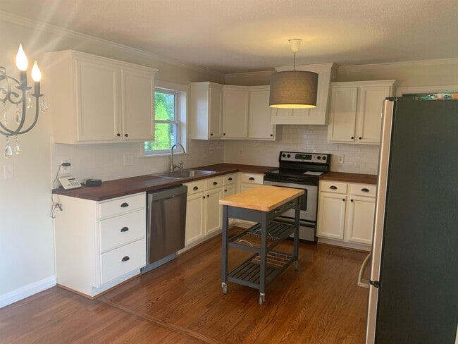 Building Photo - 7509 Rocky Hill Ln