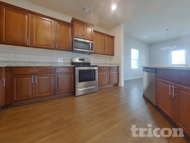 Building Photo - 116 Cypress Point