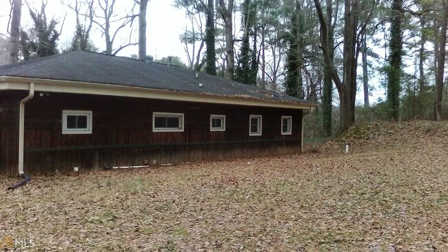 Building Photo - 5714 Simpson Rd