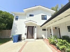 Building Photo - 23430 Kilty Pl