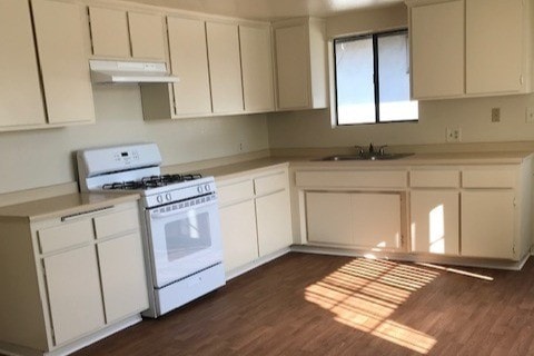 Building Photo - 317 N San Gabriel Ave