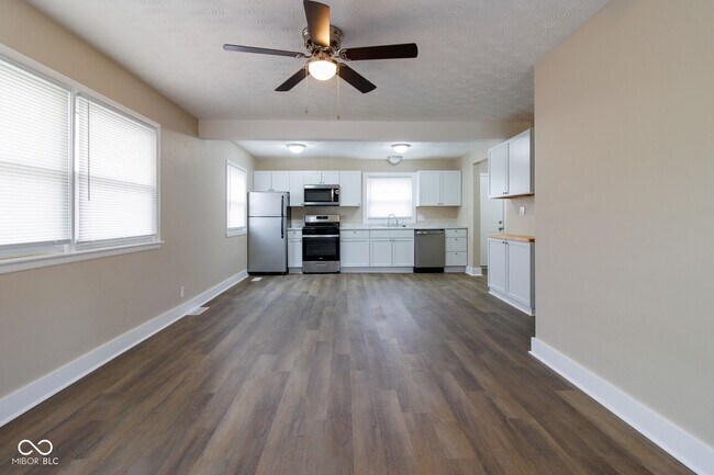 Foto del edificio - 1716 Drexel Dr