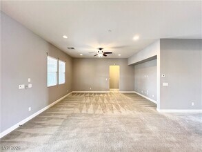 Building Photo - 2117 Thames View St