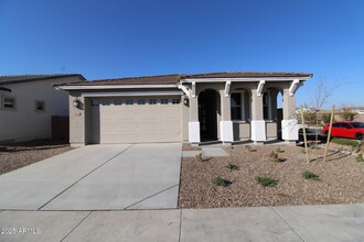 Building Photo - 5716 S Romano