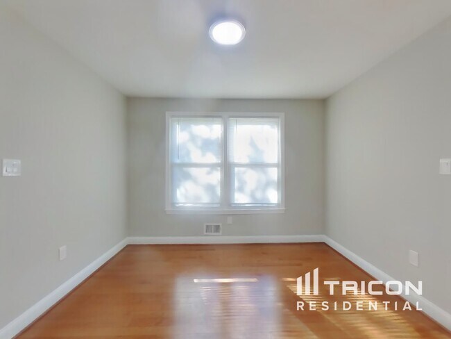Foto del edificio - 11103 Tenbury Ct