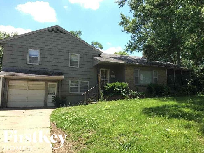 Foto principal - 8105 E 99 St