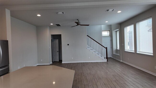 Foto del edificio - 2102 Dillon Pond Ln