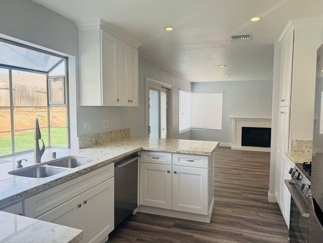 Foto del edificio - 1435 Spyglass Way