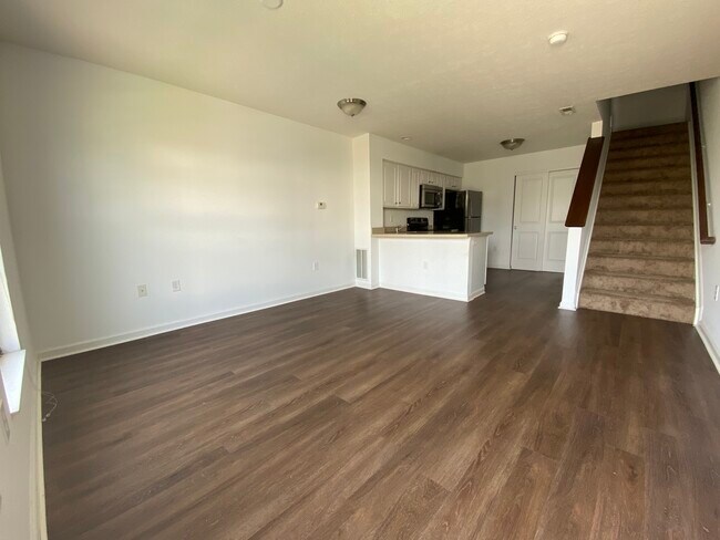 Foto del edificio - 6405 Blue Knoll Dr