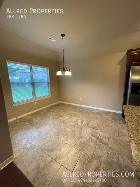 Building Photo - 3556 Country Meadow