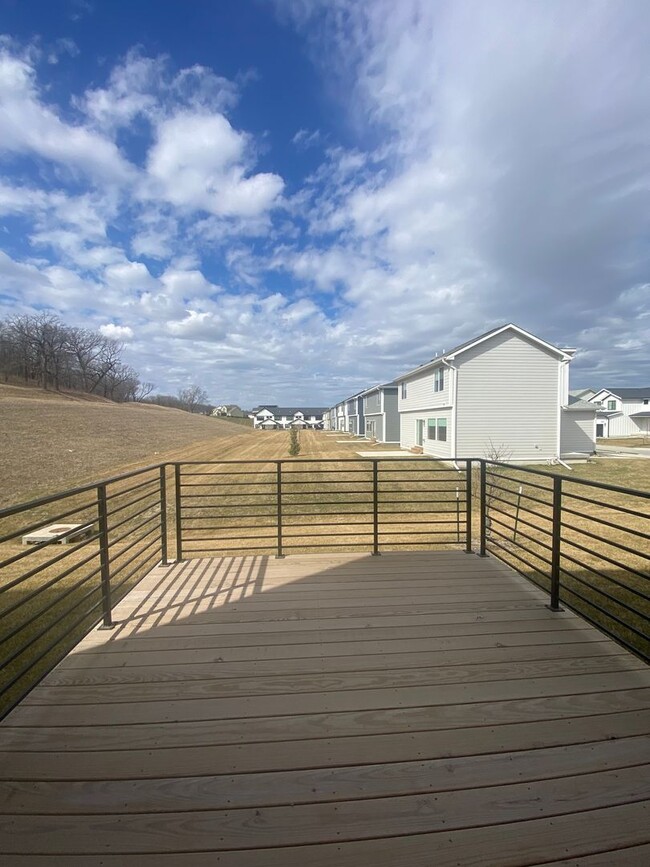 Foto del edificio - Luxury New Construction Home - RENT SPECIAL!