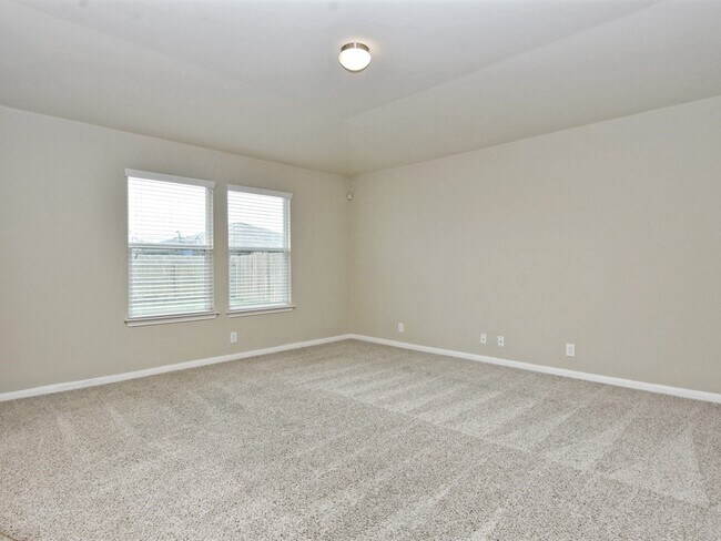 Foto del edificio - BEAUTIFUL 4 BEDROOMS / 2 BATH HOME IN HUNTER'S CROSSING