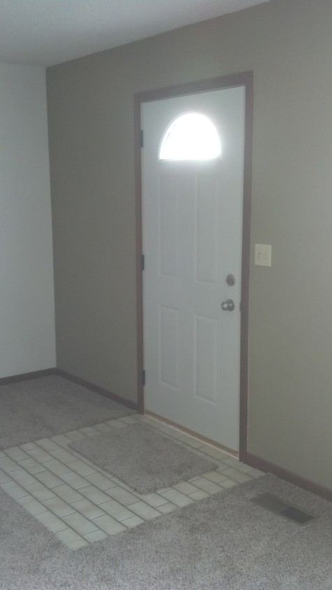 Primary Photo - 1844 Kerrybrook Ct