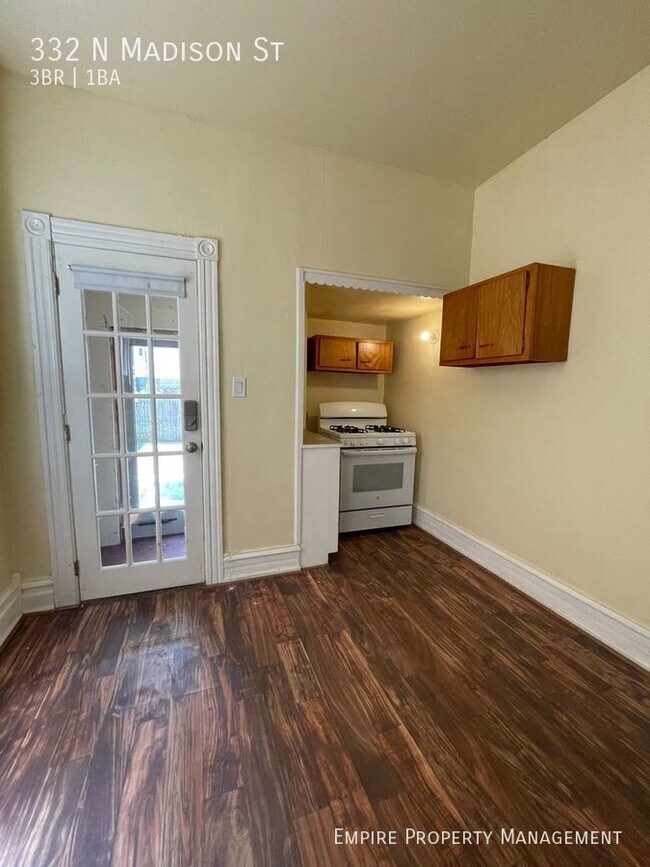 Foto del edificio - 3-Bedroom/1-Bathroom Home in Allentown!!