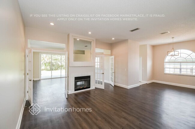 Building Photo - 13129 Tamarisk Ct