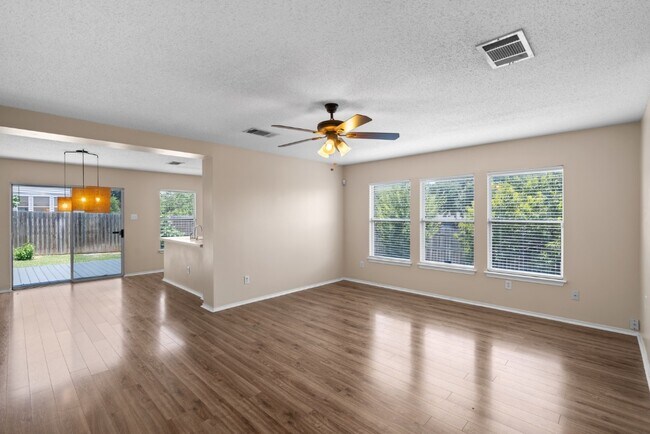 Foto del edificio - 3600 Hill St