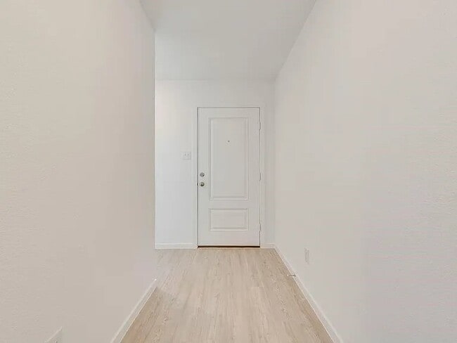 Building Photo - 1838 Sanderling St