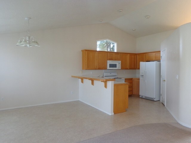 Building Photo - 2389 W Santa Clara Dr