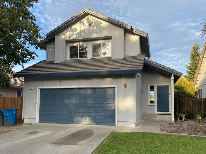 3 Bed 2 Bath Home House Rental in Vacaville, CA