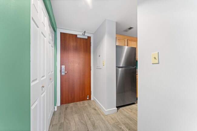 Foto del edificio - 1150 K St NW