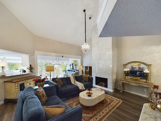 Foto del edificio - 9400 Doliver Dr