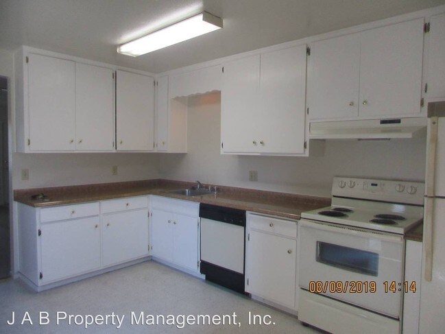 Building Photo - 218 Strathaven Way