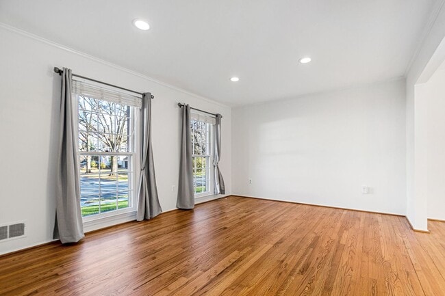 Photo - 17020 Briardale Rd House