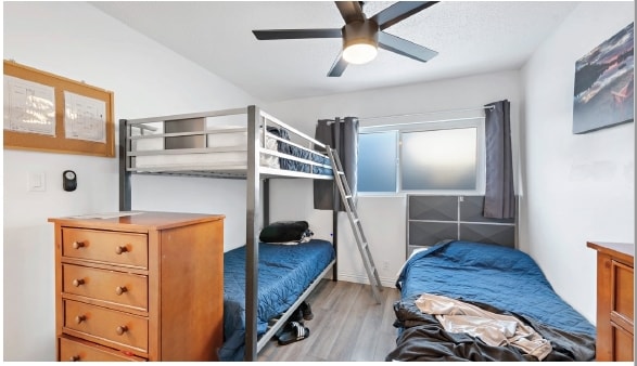Interior Photo - 929 S Townsend St