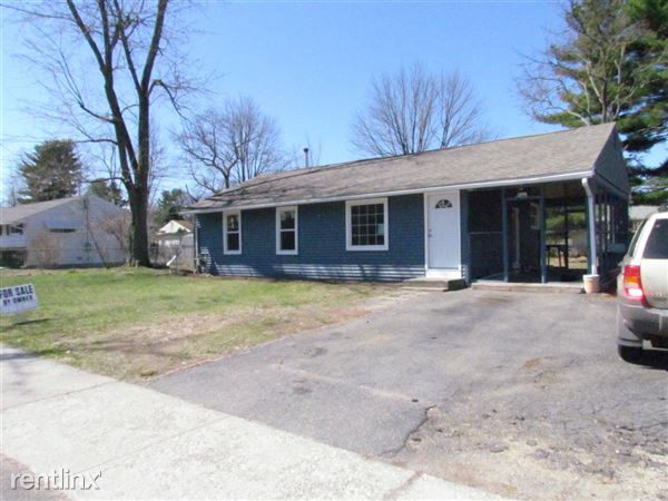 Primary Photo - 726 Bradley Rd