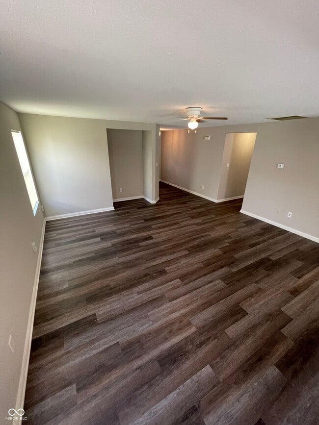 Building Photo - 3836 Hornickel Dr