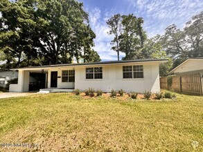 Building Photo - 4610 Westfield Rd