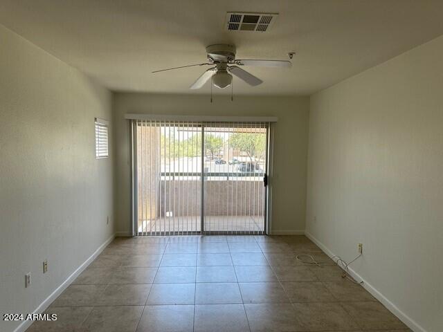 Foto del edificio - 1295 N Ash St