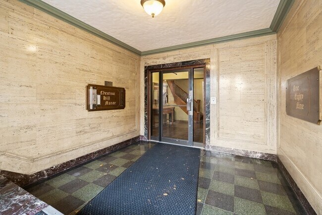 Foto del edificio - 189 Chestnut Hill Ave