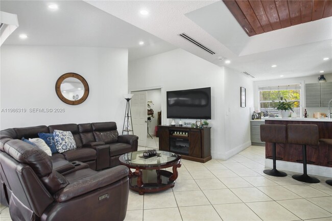 Foto del edificio - 10135 SW 139th Pl