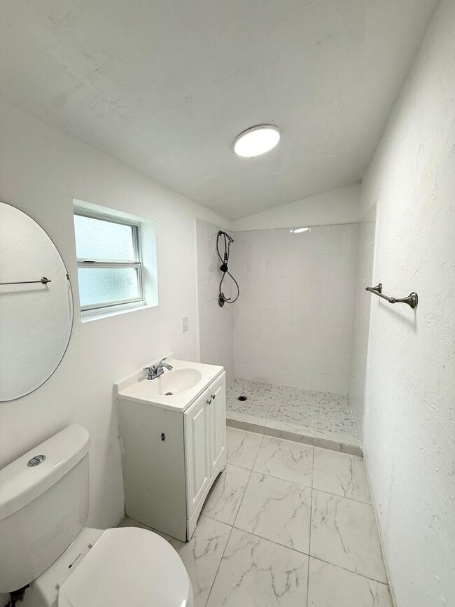 Foto del edificio - JKRK properties - 785