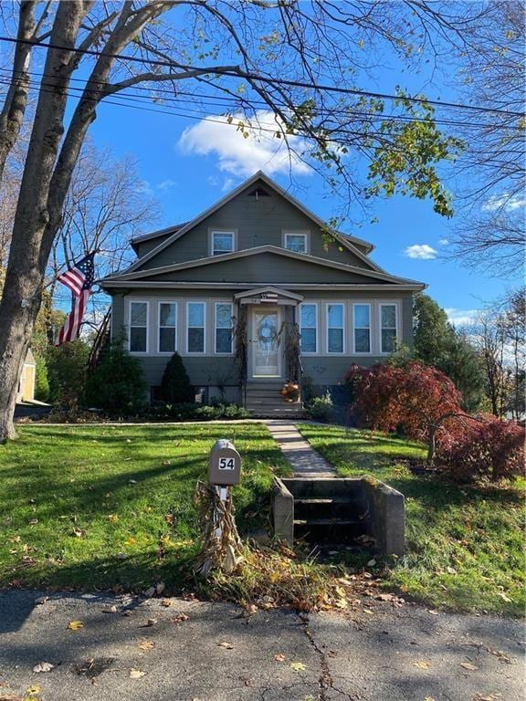 54 Sulyma St Unit 2, Cumberland, RI 02864 Room for Rent in Cumberland