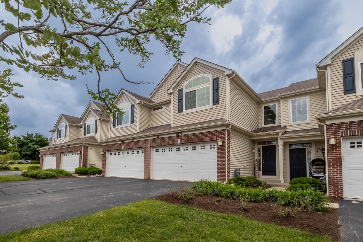 Foto principal - 9875 Williams Dr