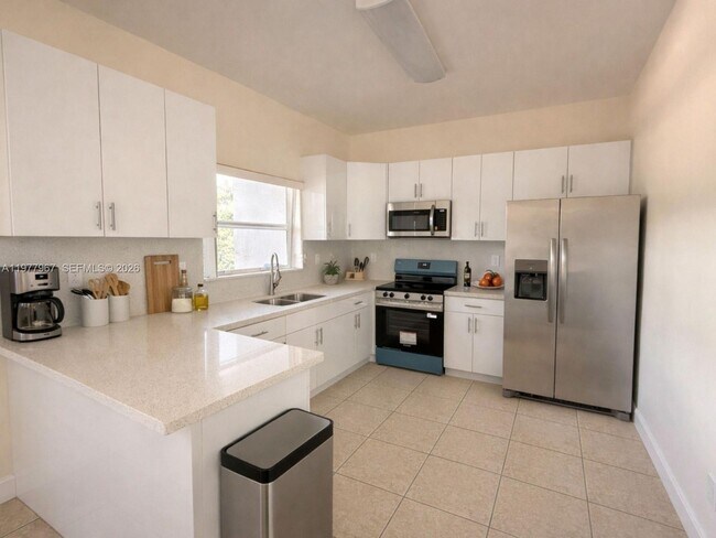 Building Photo - 2902 SW 149th Pl