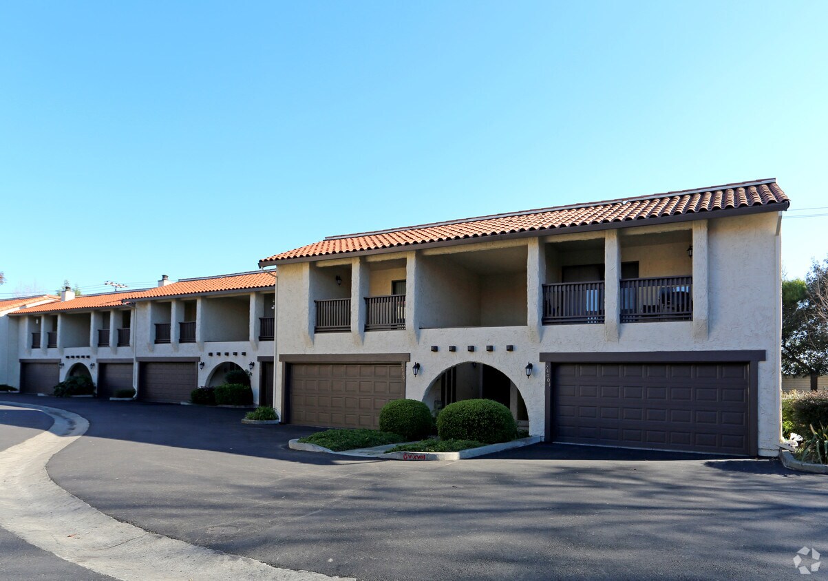 Building Photo - Southland Villas