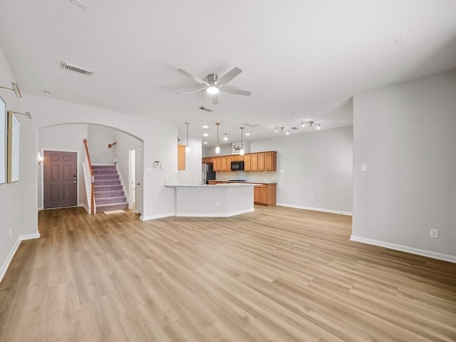 Building Photo - 17814 Arapaho Hill Ln