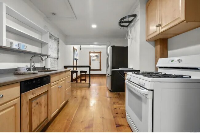 Foto del edificio - 1276 North Ave